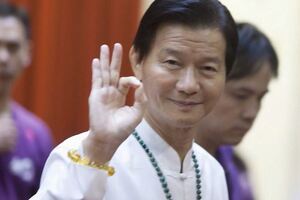 妙禪收受信徒「上億善款」透過人頭帳戶存銀行，老婆頻繁領50萬曝光…調查局已認定他們逃漏稅！