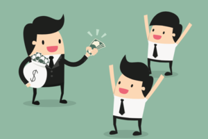 總經理發了13萬的年終獎金給 兩名員工，卻將其中一個的獎金分 4次發... 結果 讓人好羨慕！