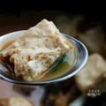 豆腐和它是絕配，冬天熱乎乎來一鍋，一咬滿口爆鮮汁，比肉還好吃