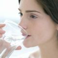 四種喝水習慣，直接「毀掉」你的腎，你必中一個！