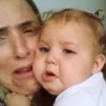 為了測試1歲寶寶的反應，媽媽假裝大哭，寶寶的表現讓媽媽很意外