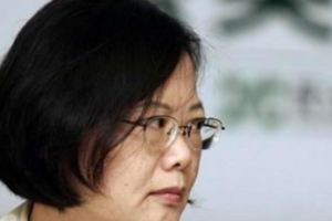 台灣史上第一位女總統，也是第一位無法連任的總統