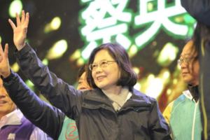 邱毅:蔡政權垮台進入倒數計時。