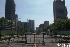 高雄全面戒嚴　民眾好奇：要抓那個通緝犯？