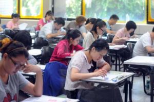 他在30歲考上公務員自以為是成功翻身，結果網友「算出來這結果」讓大家都不羨慕這份鐵飯碗了！