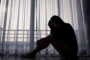 從女神淪為敗犬，年近40的她感慨：只是想找個在台北市有房的男人，這樣的條件有很過分嗎？