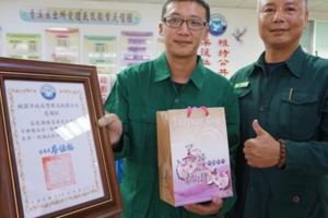 不知哪來憨膽郵差奮力抓竊賊遭毆傷