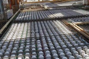 新建屋牆壁塞滿保麗龍球！以為偷工減料，專業鄉民：這比水泥貴