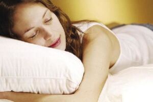 睡覺經常流口水的人，原來是身體出現了5大毛病！？