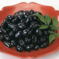 每天吃點醋泡黑豆，不出一個月，身體會有驚喜變化