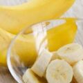 每天吃一根香蕉，到底治便秘，還是加重便秘？跟香蕉是否成熟有關