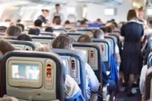 潔癖者注意！空姐揭密飛機這4個地方超髒