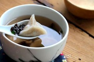 不用麵粉，不用水，不用搟面，教你做一道獨特的小吃，滑溜又鮮美