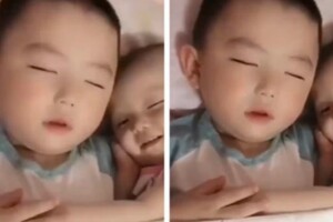 熟睡的兄妹倆臉上都掛著笑容，媽媽好奇掀開被子後，被寶貝們暖哭了！