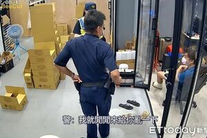 囂張！警逼老闆辭女員工：天天站讓你沒生意　枋寮分局深夜回應