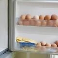 孫傻眼看阿嬤把雞蛋全放進冷凍庫　內行人秒回：孩子，這可是夢幻美食啊
