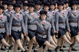 為解決「少子化」衛生署長建議「女生應服一年社會役」！看完提議內容細項...女孩子都吐血了！