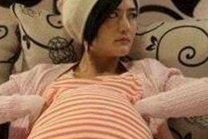 謝娜懷孕身體發福，少女靈性一度消失，准爸爸張傑表現讓人誇贊！