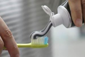 [心理測驗]神準!!!5種「擠牙膏」習慣看穿一個人的個性