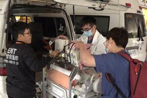 「自己的孩子自己救」，花蓮病危嬰送抵台大醫院，167KM的路程，多虧了「他們」的幫助！