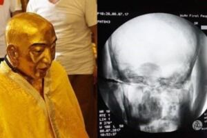 將中國寺廟內的「千年黃金佛像」送去做X光，掃描後發現「佛像頭部」竟然有...！