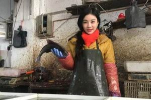 賣魚正妹氣質直逼「劉亦菲」 網暴動：連殺魚都美