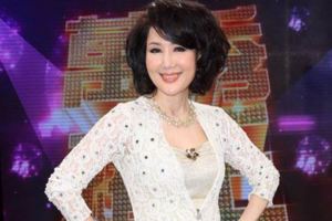 55歲「馬世莉」愛情長跑11年遲遲不嫁！原來堅持「不嫁小9歲男友」竟是因為這個。