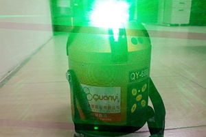免運費 台灣製造日本技術合作 360度綠光水平儀 室外強光 雷射光清晰 精度永久免費校正 二手正品