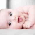 媽媽們學起來，觀察寶貝小舌頭，巧妙辨別寶寶健康狀況！