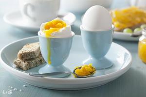 白水煮雞蛋也能千變萬化，關於煮雞蛋的秘訣看這篇就夠了！