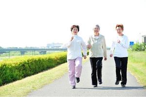 女性較男性更為長壽？日媒列舉七大原因