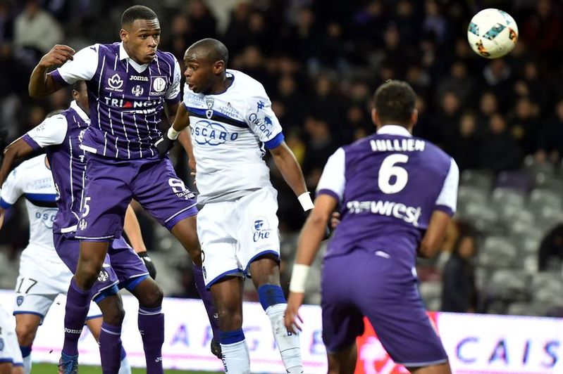 Toulouses-French-defender-Issa-Diop-2n.jpg