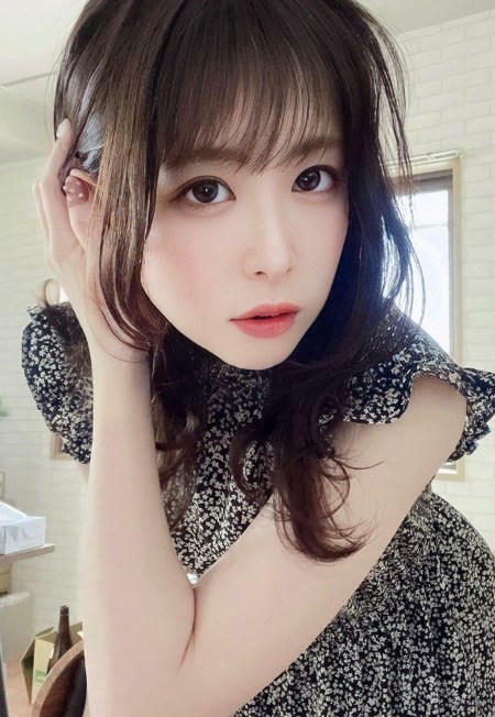 二宮光原本要加入電競團隊,不過贊助商得知AV女優身分後進而婉拒。(圖/hikari_ninomiya_ Instagram) 二宮光原本要加入電競團隊,不過贊助商得知AV女優身分後進而婉拒。(圖/hikari_ninomiya_ Instagram)