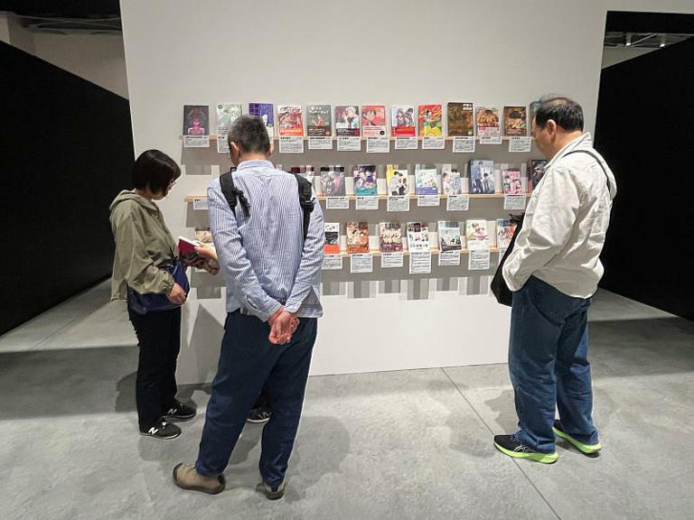 角川武藏野博物館展區觀展民眾 角川武藏野博物館展區觀展民眾