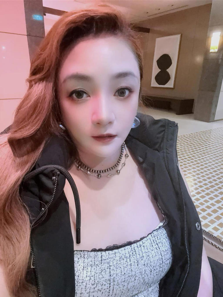 凌威威時常在臉書分享個人美照。(凌威威提供) 凌威威時常在臉書分享個人美照。(凌威威提供)