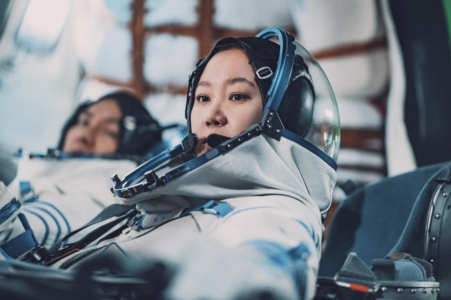 500億+李敏鎬&孔曉振也不行!《問問星星吧》遭遇收視率滑鐵盧,劇情&口碑均不如《我的完美秘書》、《玉氏夫人傳》 500億+李敏鎬&孔曉振也不行!《問問星星吧》遭遇收視率滑鐵盧,劇情&口碑均不如《我的完美秘書》、《玉氏夫人傳》