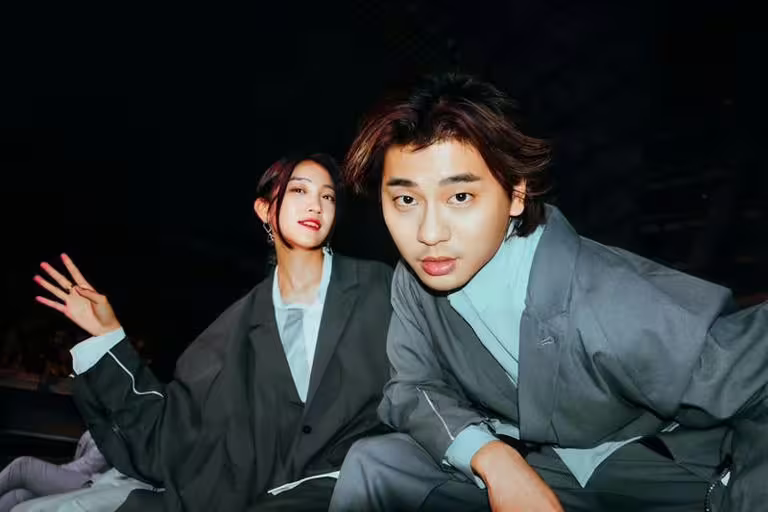 LEAN(右)和ILLY(左)愛情長跑12年,非常甜蜜。(圖/翻攝自ILLY IG) LEAN(右)和ILLY(左)愛情長跑12年,非常甜蜜。(圖/翻攝自ILLY IG)
