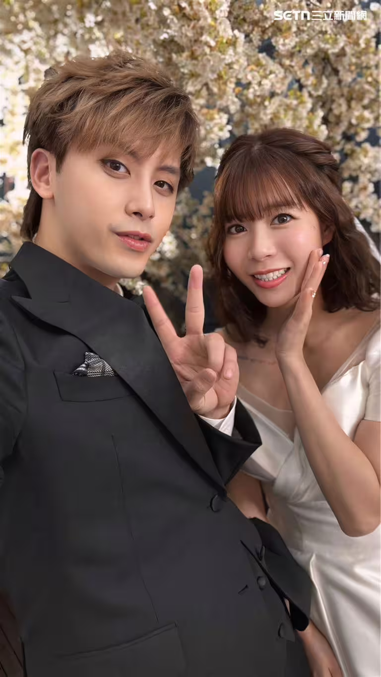 田亞霍將和老婆舉辦婚禮。(圖/翻攝自IG) 田亞霍將和老婆舉辦婚禮。(圖/翻攝自IG)