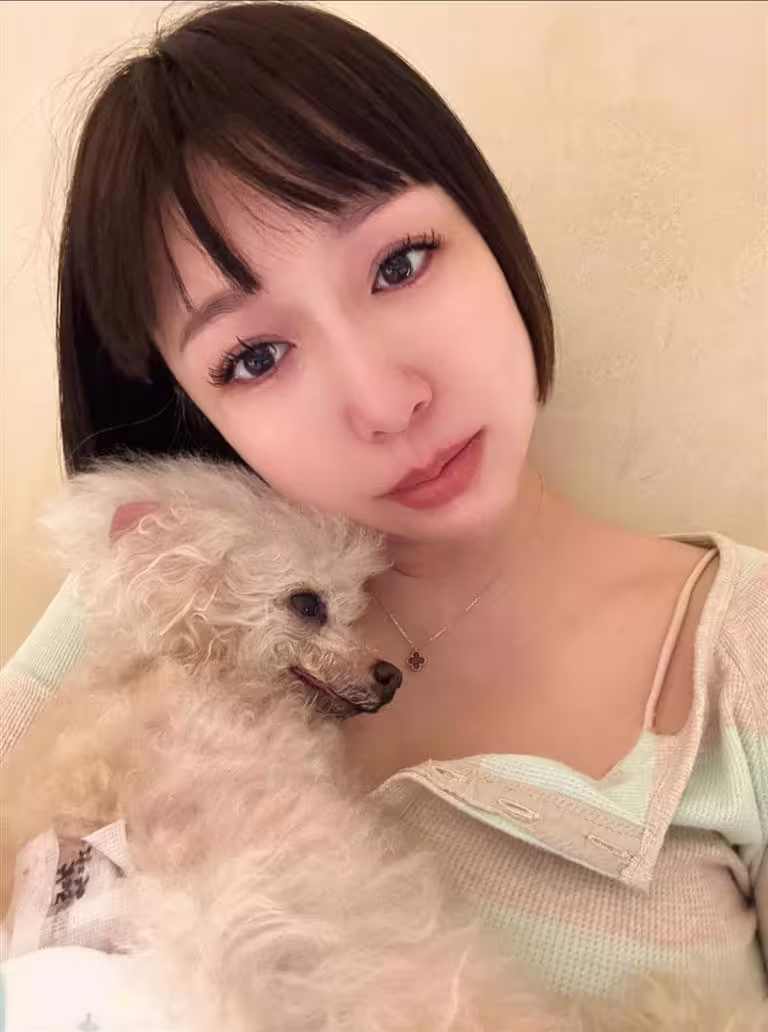 林可唯送走愛犬毛球。(圖/翻攝自臉書) 林可唯送走愛犬毛球。(圖/翻攝自臉書)