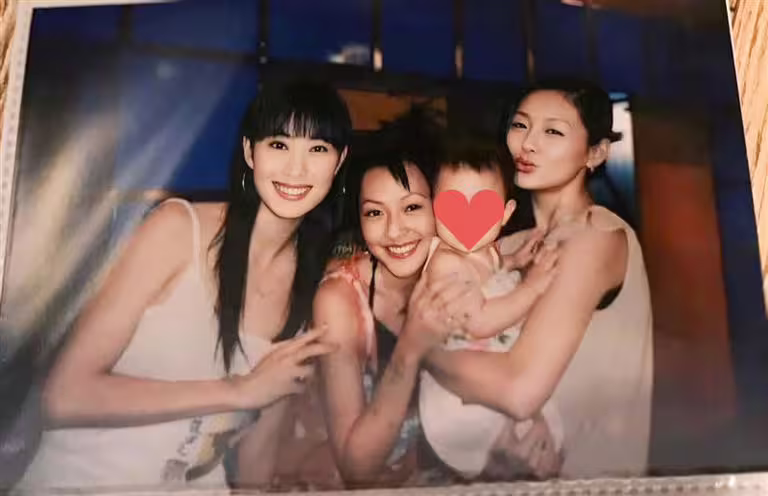 賈永婕(左起)與小S、大S有多年交情。(圖/翻攝自賈永婕臉書) 賈永婕(左起)與小S、大S有多年交情。(圖/翻攝自賈永婕臉書)