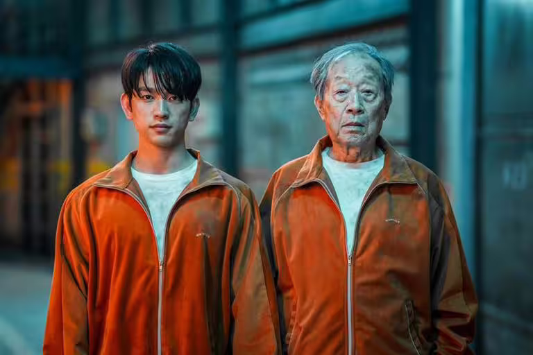 申久近來與朴珍榮在《異能5：死了一個超人以後》中共演同一角色。（圖／翻攝自IG）