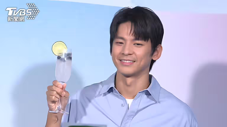 林柏宏前陣子捲入家中財務糾紛，18日下午首度現身做出回應。（圖／TVBS）