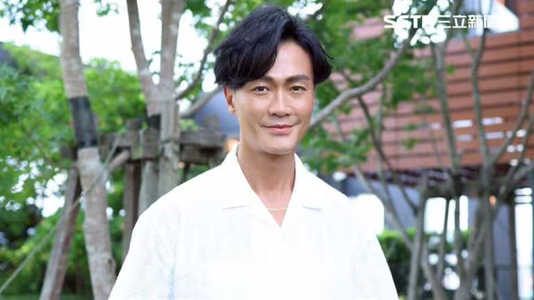林俊逸接受三立新聞網專訪。（圖／記者鄭孟晃攝影）