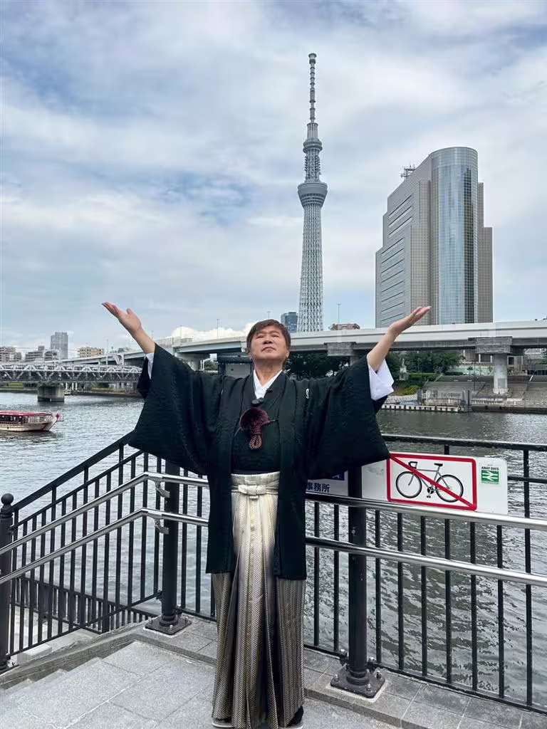 胡瓜到日本淺草旅遊。(圖/《下面一位》提供) 胡瓜到日本淺草旅遊。(圖/《下面一位》提供)