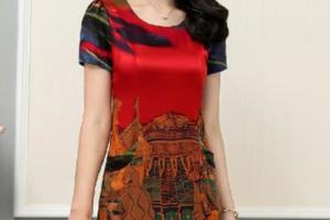 剛發工資我就買了5件真絲復古連衣裙，第7還500多元，買5件還不到2000元，很高端大氣上檔次