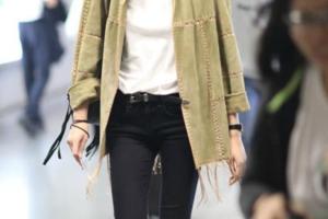 論走路帶風，我只服劉雯和唐嫣