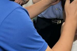 蘇州：崑山醫生在火車上留下了電話：「還有什麼不舒服可以隨時聯繫」