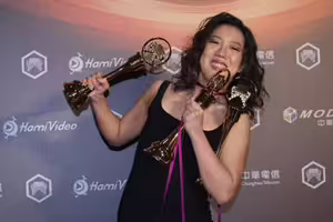 才奪金曲歌后寶座！李竺芯「台語歌收服奈良美智」 本尊激動洩心聲