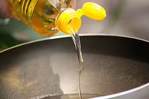 很多食物都有！「這種油」恐活化癌細胞　營養師教4招自救