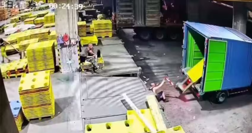 驚悚工安意外　工人重摔後司機竟倒車